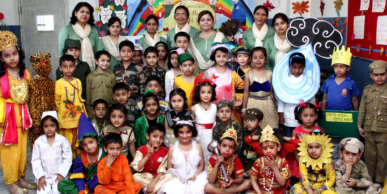 Fanshi dress competition in gurukul