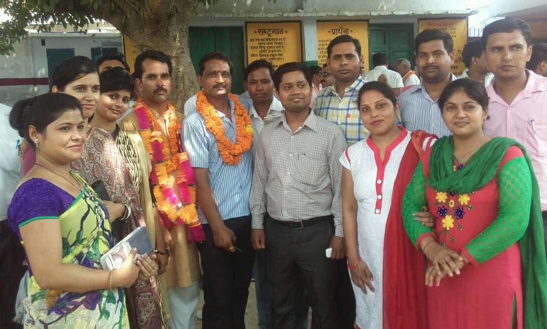 President and Anuj Minister Madhukar Prashisn