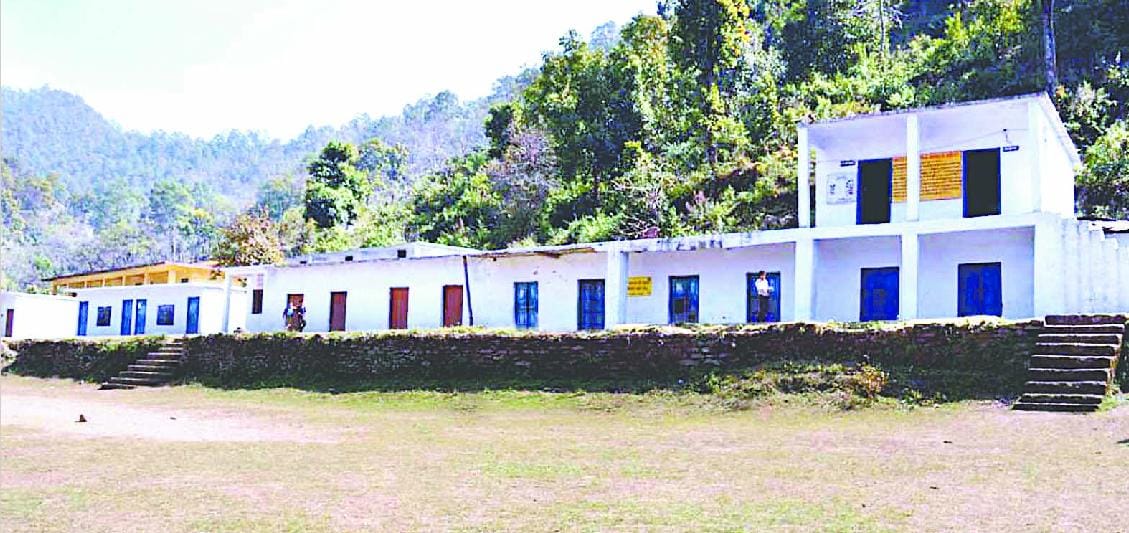 Amodi degrees College will open in the same Inter college.