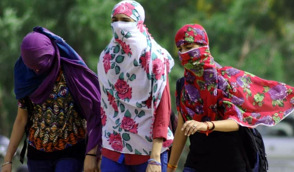Hot summer temperature broke record today in uttarakhand