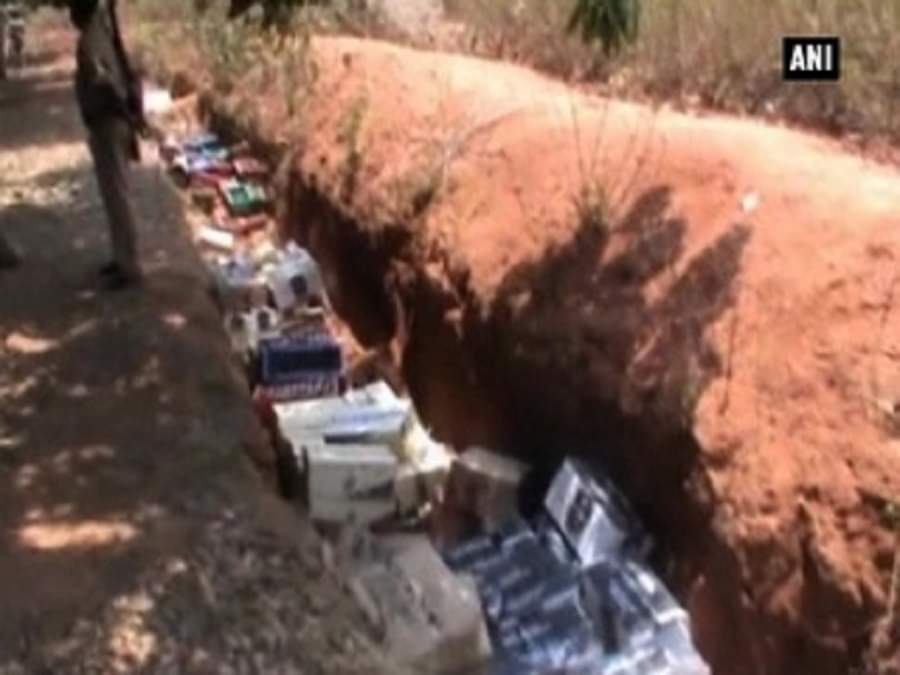 शराब फैक्ट्री का भंडाफोड़