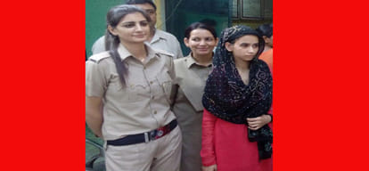 Niece murdered bodies heartless aunt slept for two days hiding in bed