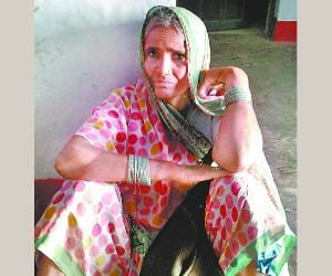 Woman robbed in rai