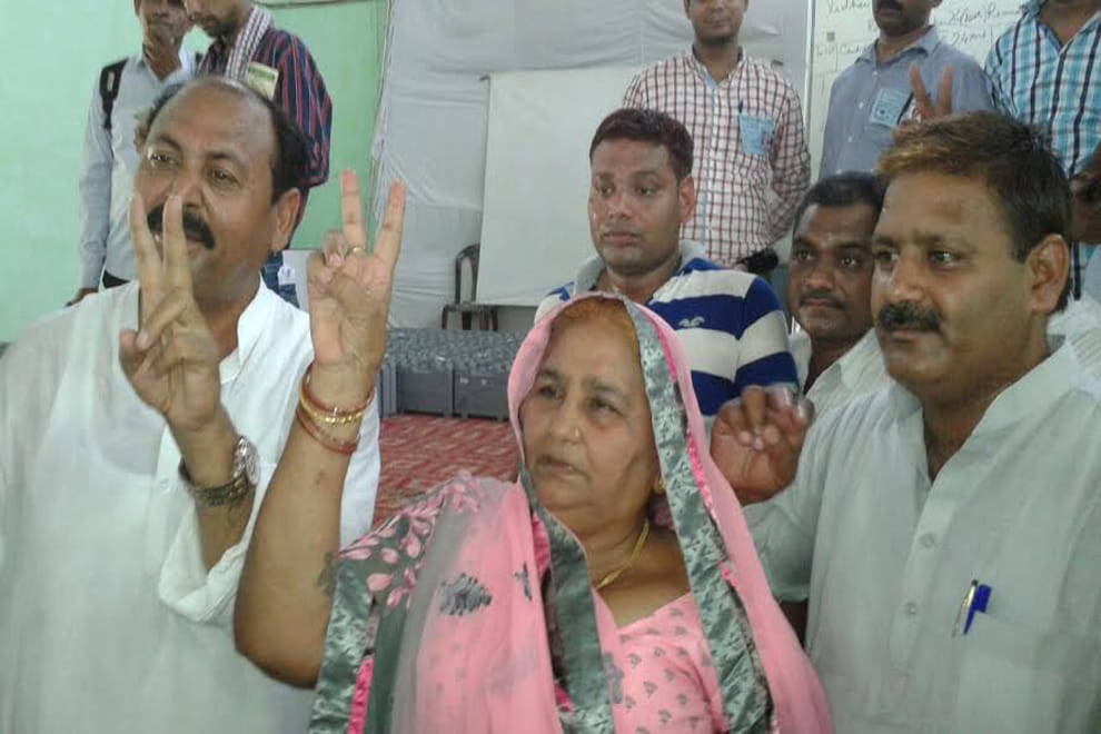 uttar pradesh by election result declared and sp won two seats 