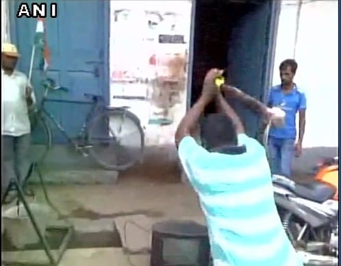 tmc supporters vandalise cpim office