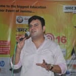अमर उजाला के एजूकेशन फेयर में विद्यार्थियों की भीड़