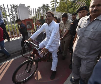 Akhilesh speaks for UP assembly election 2017.