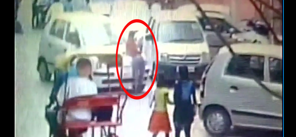 Horrific accident caught on camera in Delhi's Madhu Vihar,victim girl escapes alive