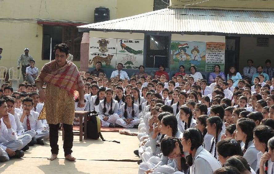 'Mother made me give Tagore's drama class presentation