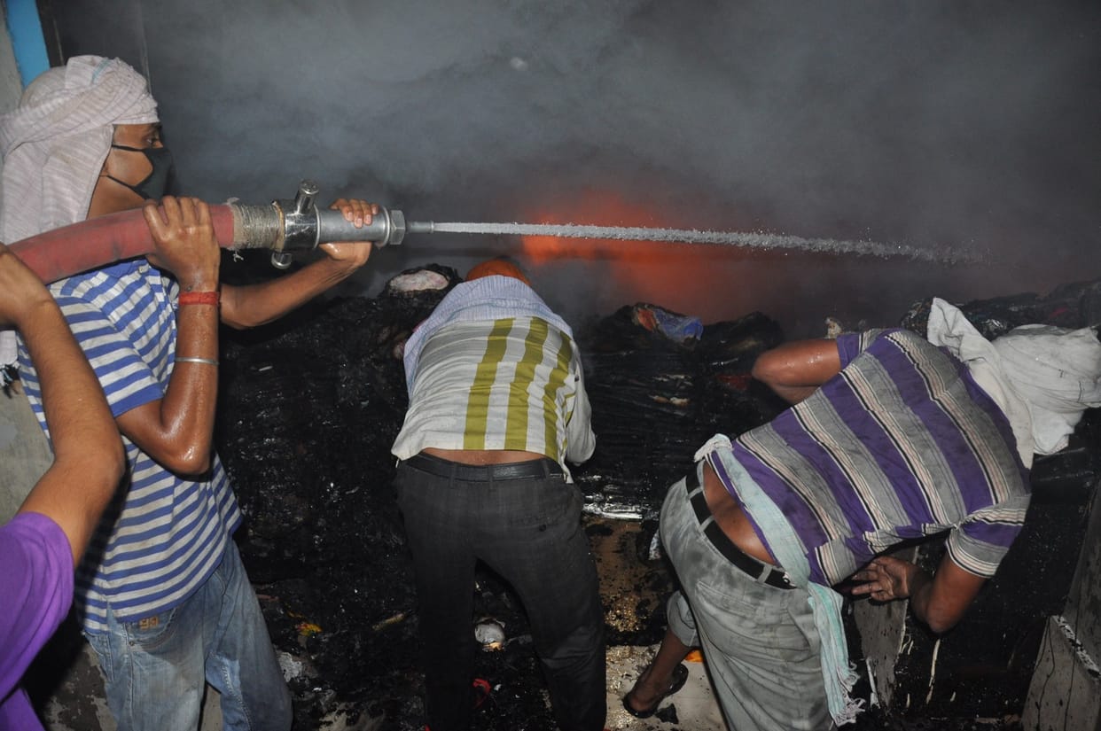 fire in cloth shop and godown