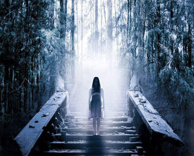 horror stories a 2 years old american boy can see and talk dead peoples