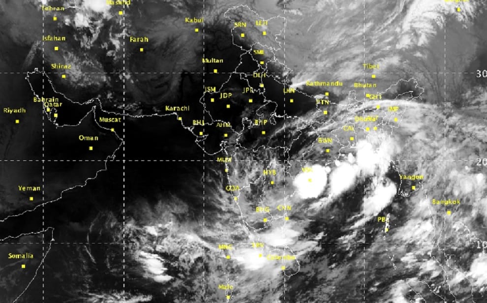 Cyclone 'Ronu' changed weather, set to turn severe