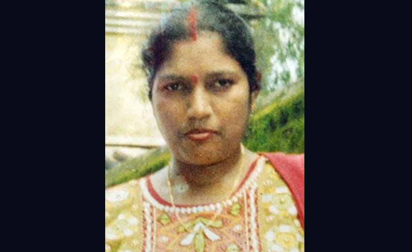 former DSP's wife killed in allahabad