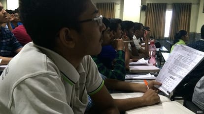 suicide cashes increasing in engineering students