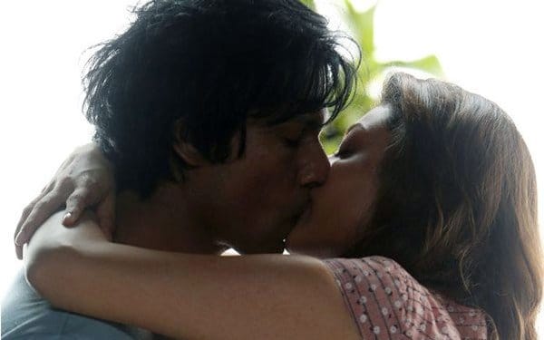 Randeep Hooda-Kajal Aggarwal get intimate for 'Do Lafzon Ki Kahani'