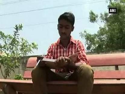Setting an example, orphan boy scores 86% 