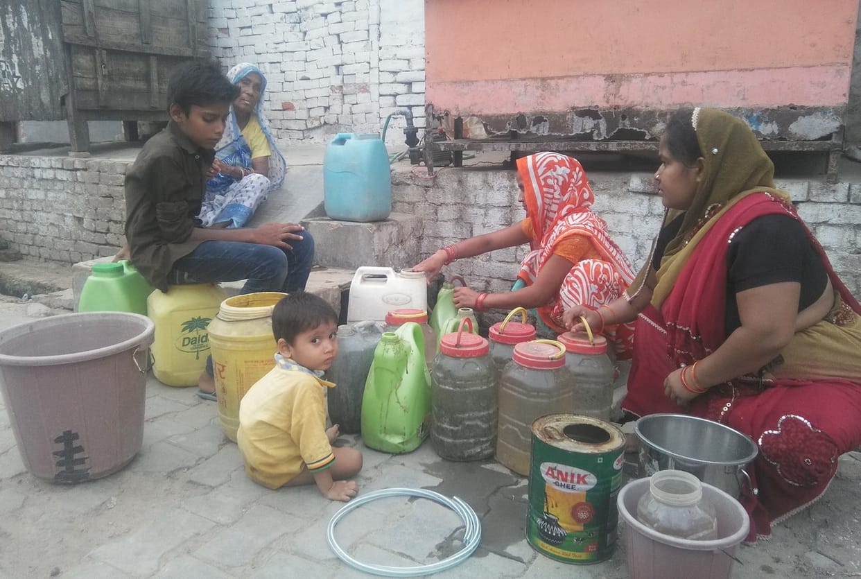 water crisis in many strret
