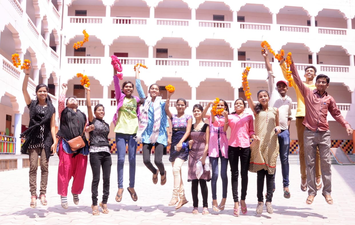477 students get success