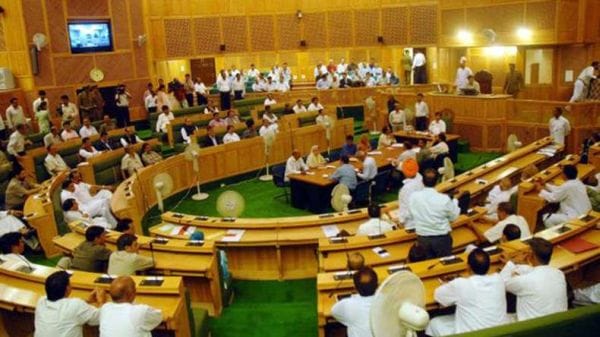 Start preparing the budget session by political party