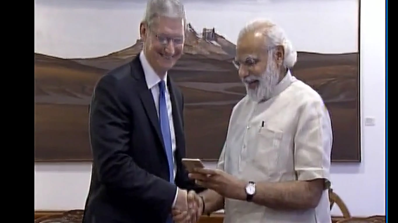 tim cook launched an updated version of narendra modi mobile app
