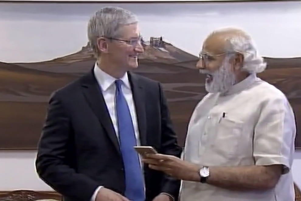tim cook launched an updated version of narendra modi mobile app