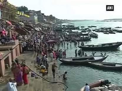Simhastha Kumbh: Devotees take holy dip on occasion of Buddha Purnima