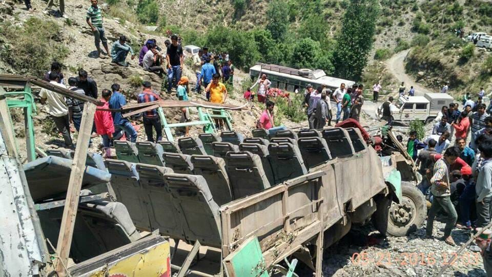 10 killed in theog hrtc bus accident, live photos.