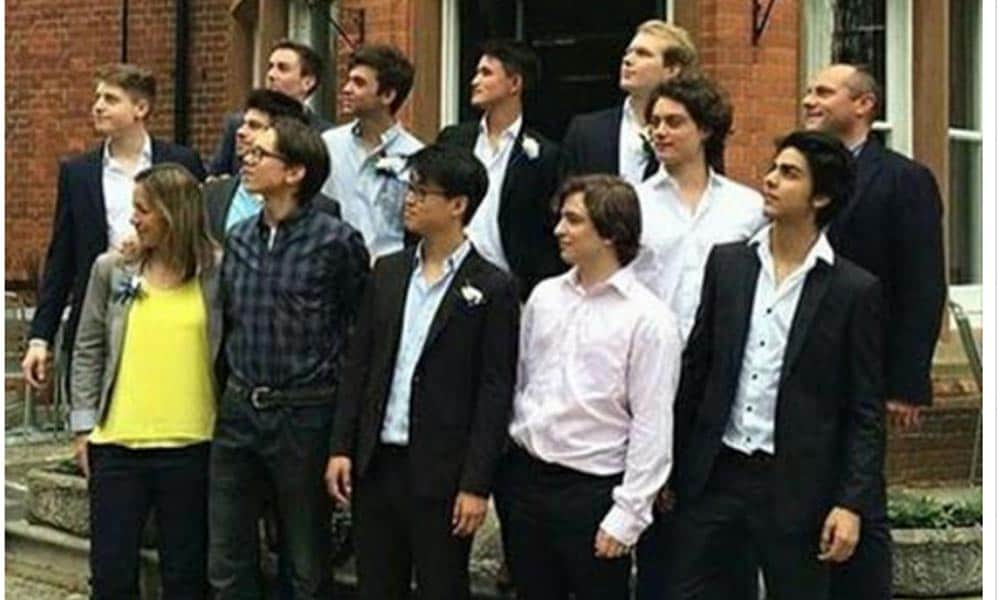 Shah Rukh Khan attends son Aryan’s graduation day