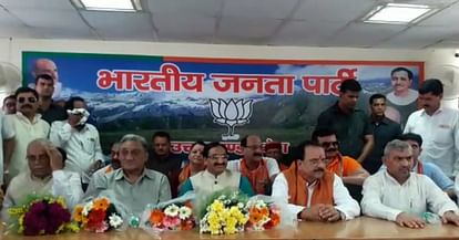 Honorary function organized by BJP for rebel MLA’s in Dehradun