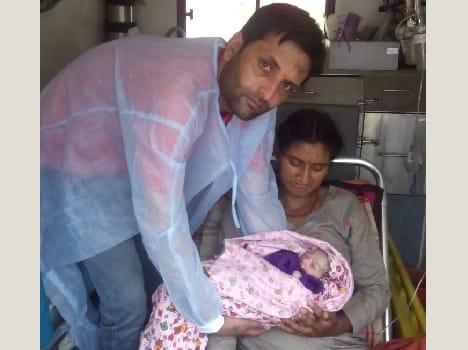 women delivery in ambulance in tissa chamba