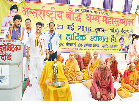 Relevant ideal world of Buddha