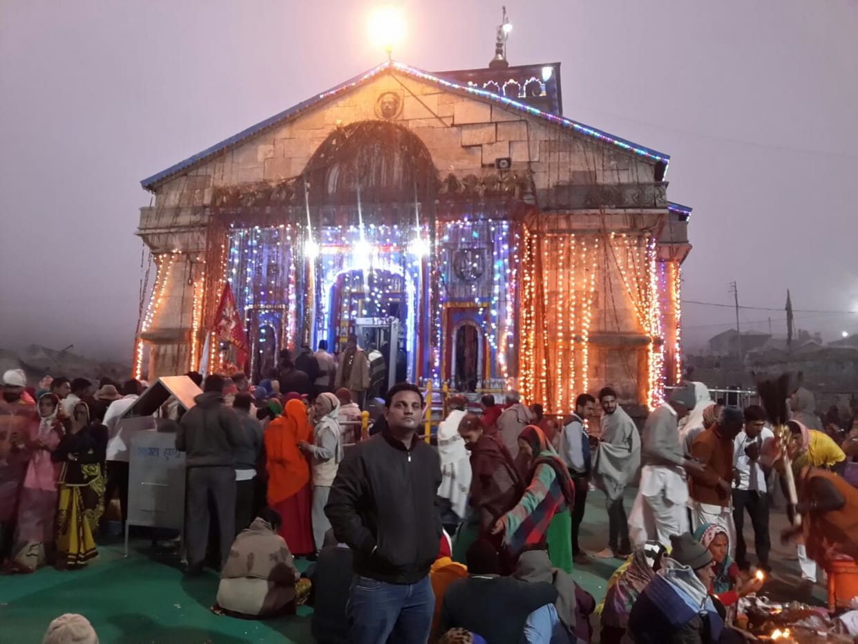 1962 passengers were seen Chardham.