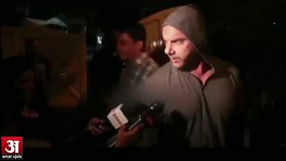 Sohail khan misbehaves with media when asked about salman's marriage