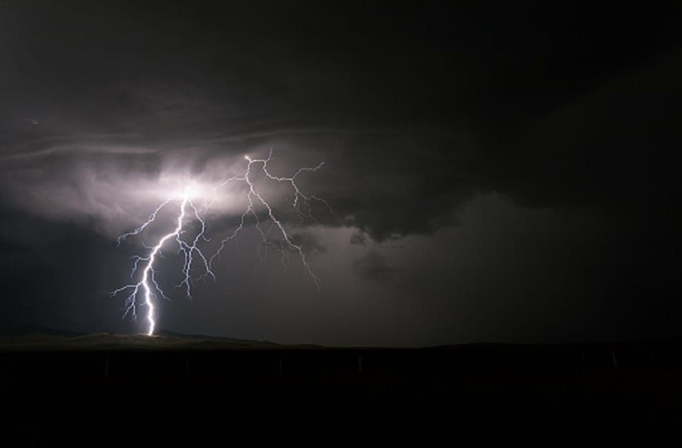 37 died because of thunder in Uttar Pradesh.