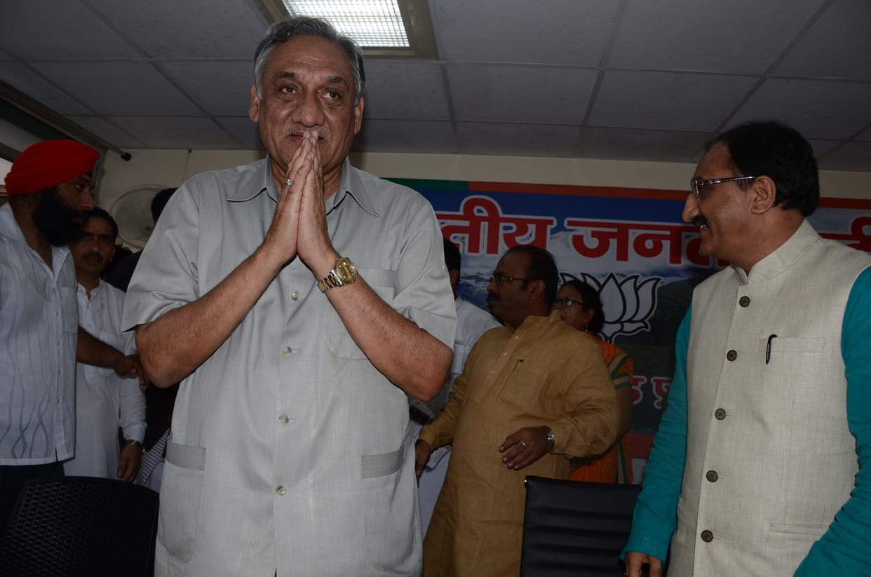 harish rawat is two face man, says vijay bahuguna.