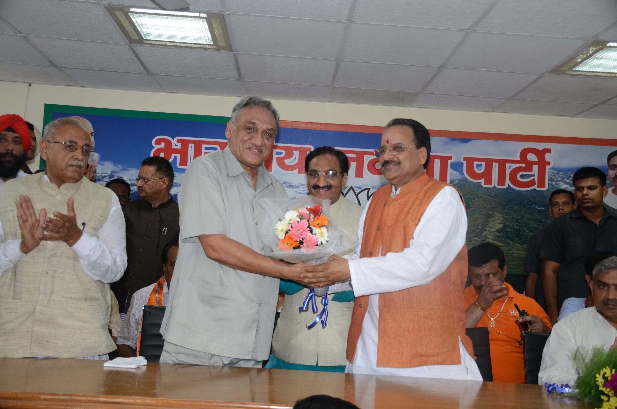 congress rebel first appear in bjp office after joining party.
