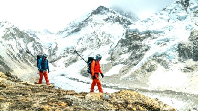 indian climber dies on everest
