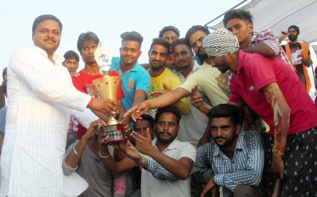 Jitendra XI beat the super
