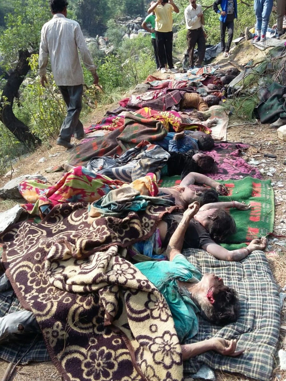 people dead in rock collapse at chakrata