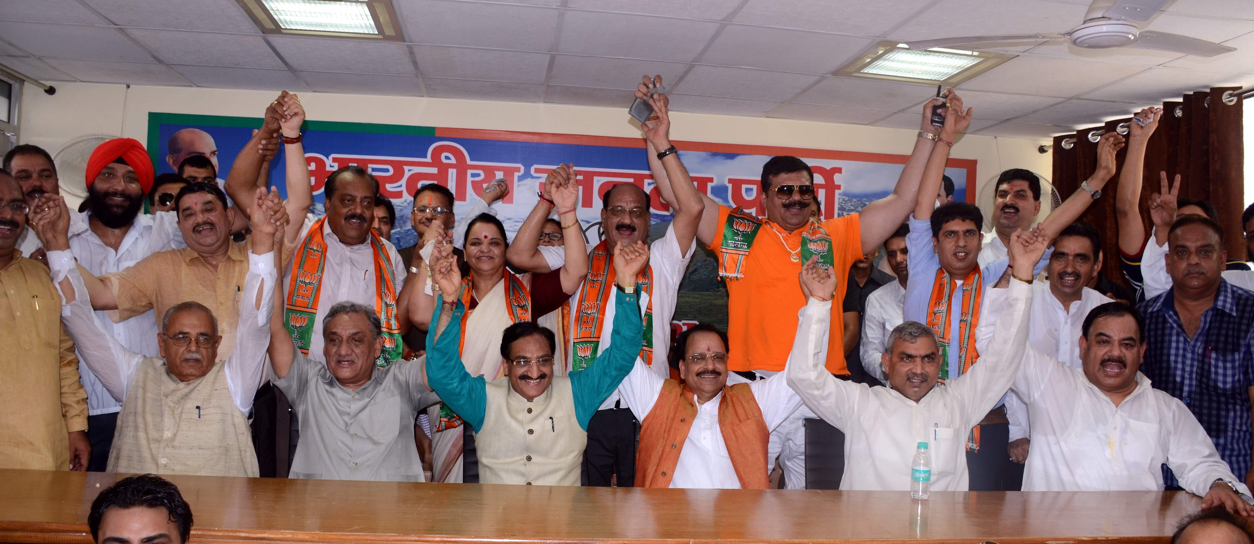 congress rebel first appear in bjp office after joining party.