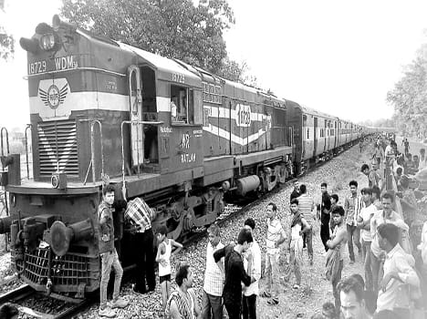 Trains, engine failure, passenger upset