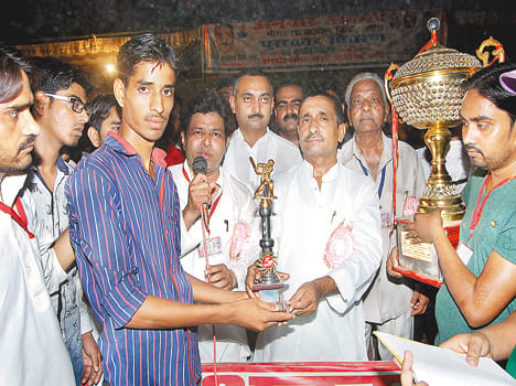 kurshat got trophy