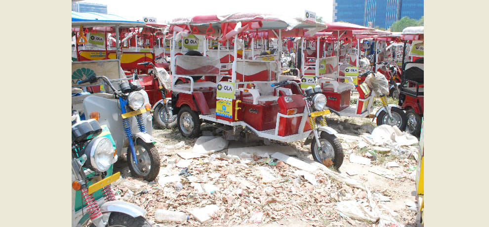 E-rickshaw carrying strict