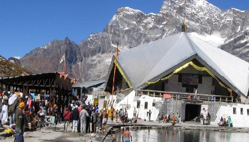 hemkund sahib gurudwara in uttarakhand