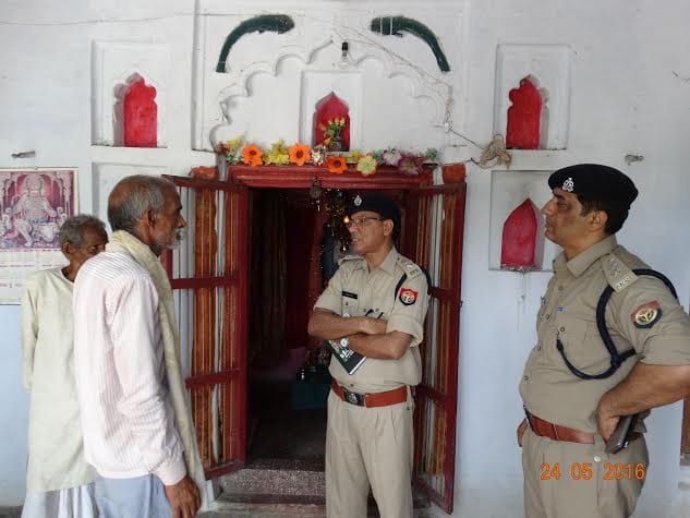 Ashtadhatu idols of Radha and Krishna stolen