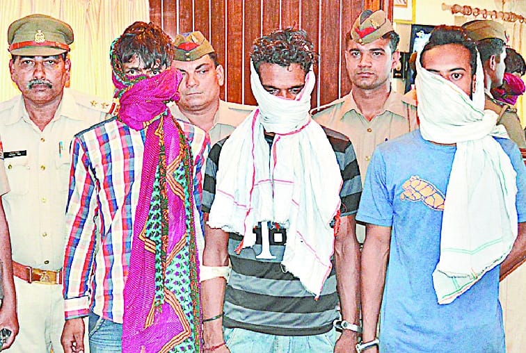 Three robbers arrested