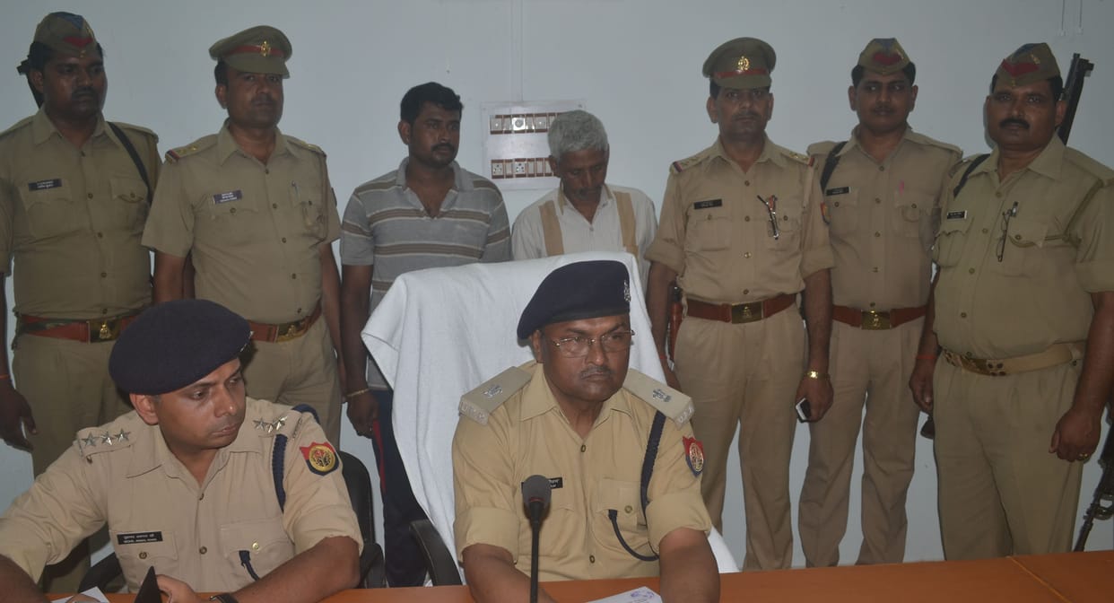 Two murder arrested, recovered ax