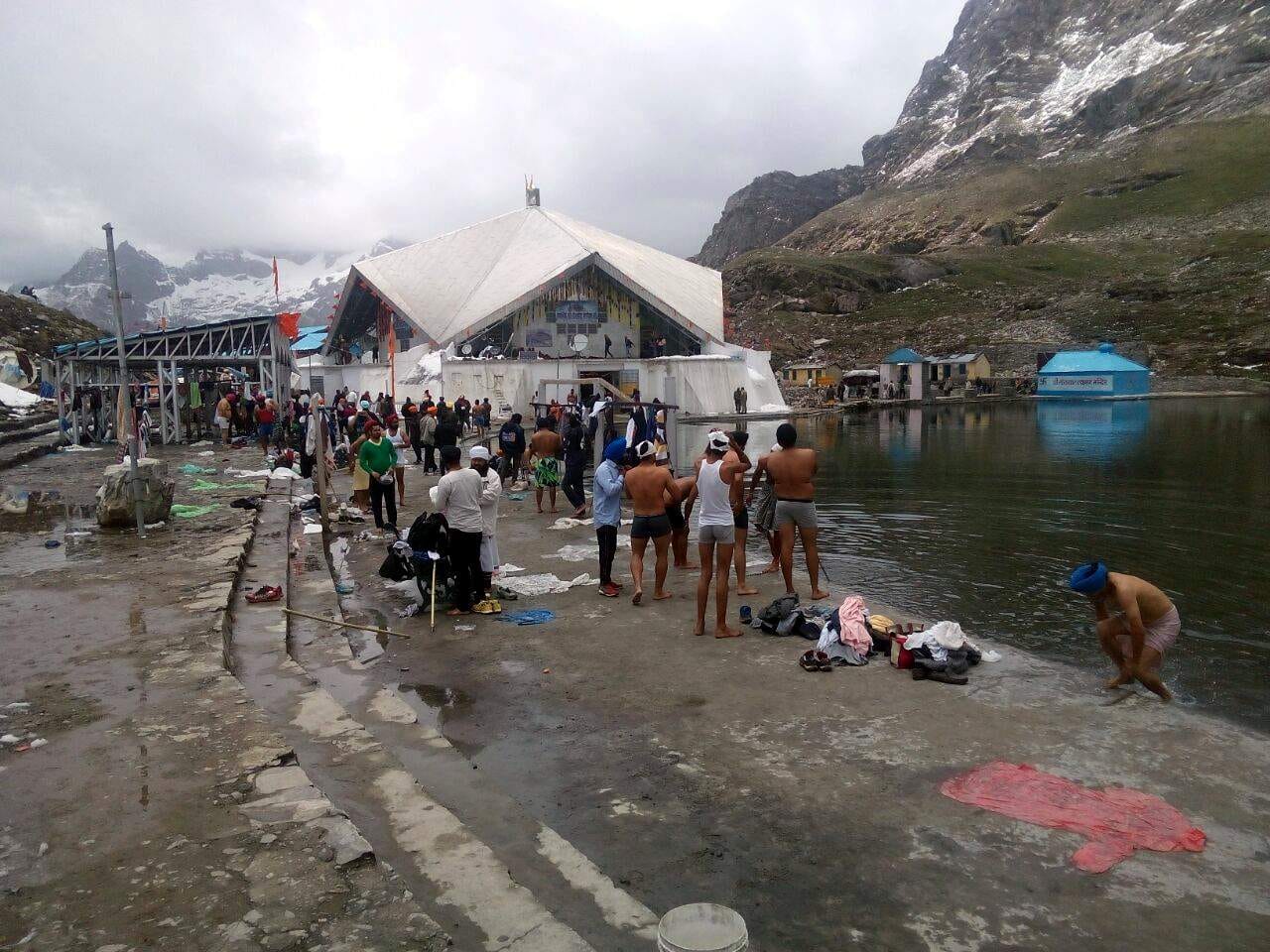 Hemkund Sahib kapat will be closed today 