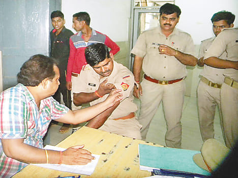 he keeper beaten up by lawyers on muscle