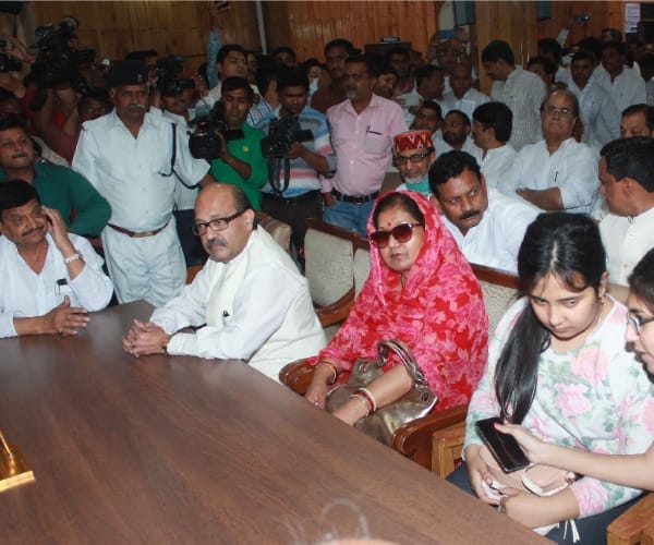 Amar Singh files nomination for Rajya Sabha.